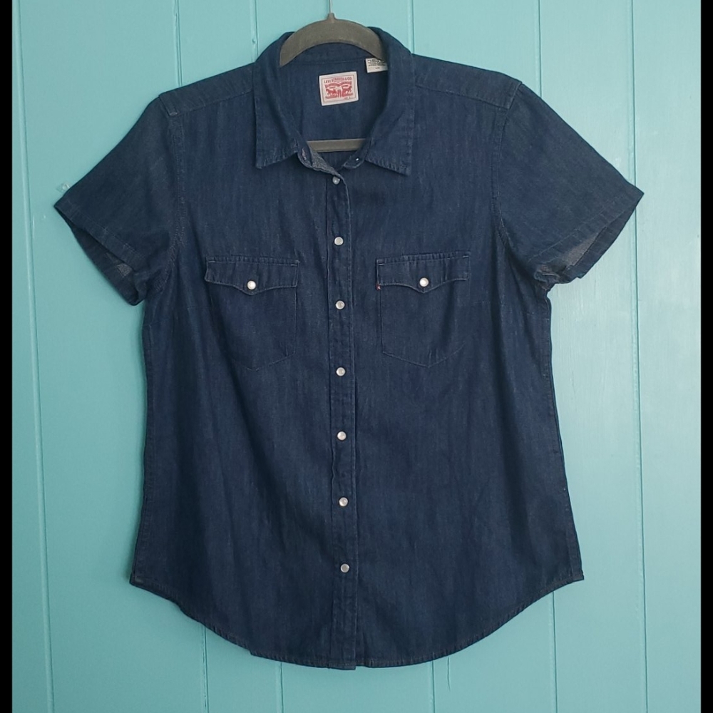 Levis Ultimate Western Denim Shirt - Picture 2 of 15